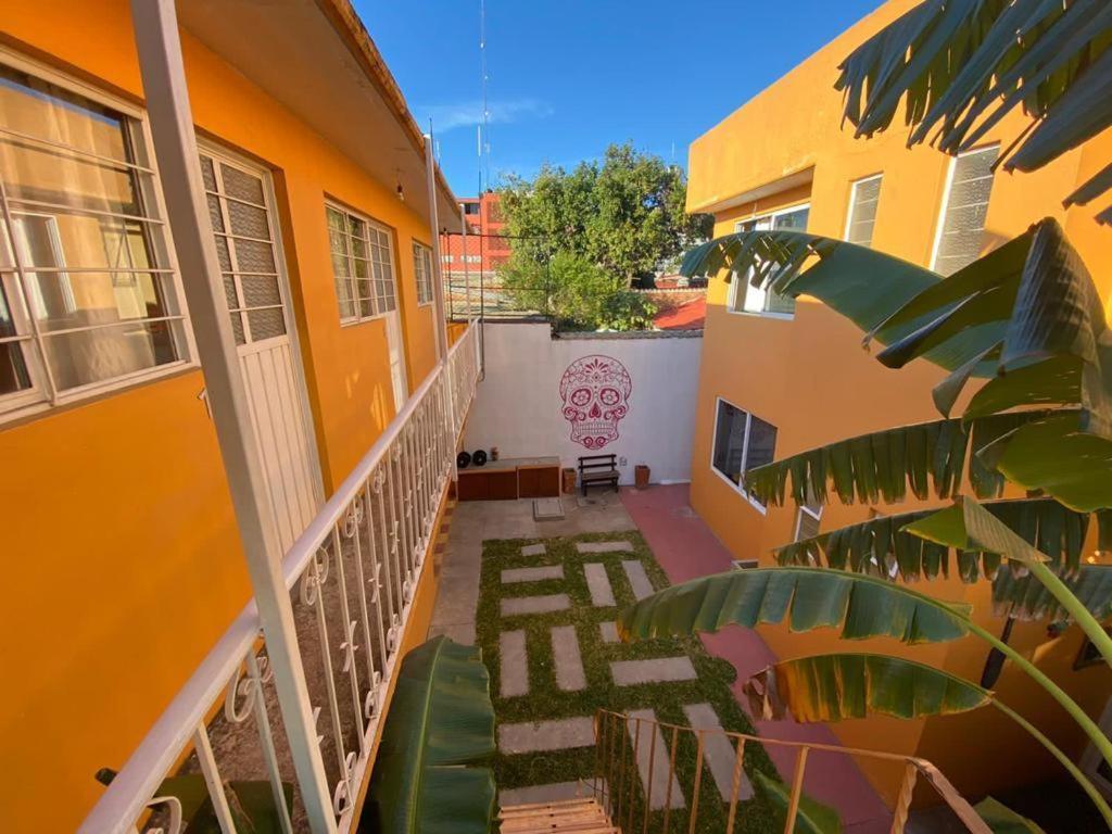 Los Nardos Hostel -Pet Friendly- Oaxaca Exteriör bild